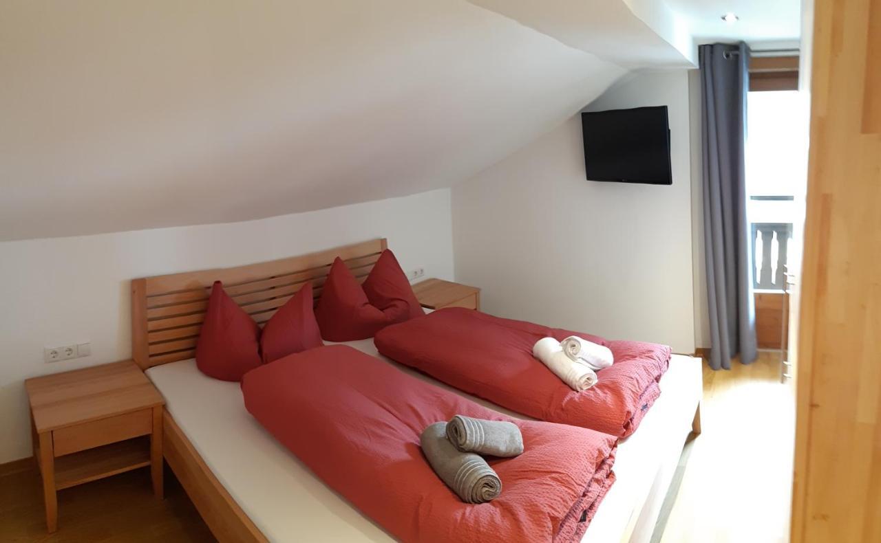 Haus Hell Apartment ไมย์อาโฮเฟิน ภายนอก รูปภาพ
